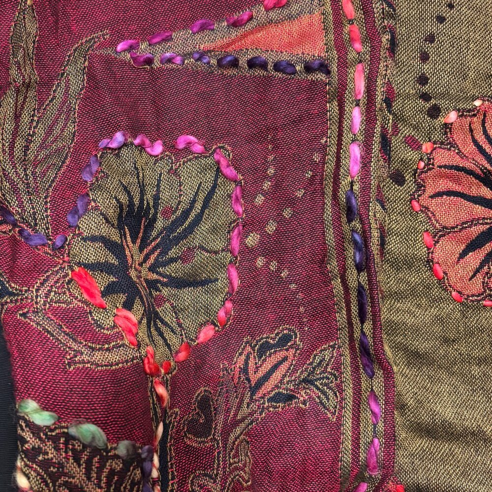 Magical embroidered, long duster-style Boho dream coat with pockets, "One Size" - Picture 15 of 15